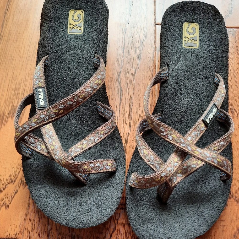 Teva Mush Size 8
